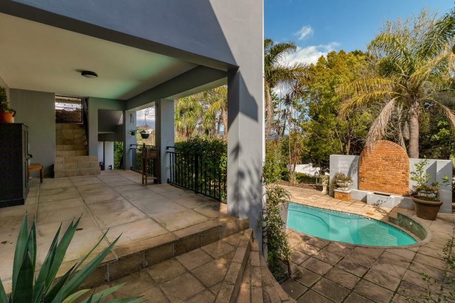 4 Bedroom Property for Sale in Fairview Heights Western Cape